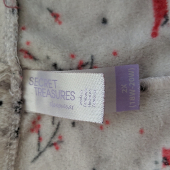Secret Treasures PJ Set Size 2X    #128 - Picture 7 of 9